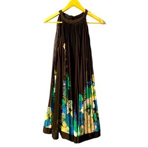ECI Dress Midi BABYDOLL Graphic floral Black Green Size 4 Pleats Sleeveless